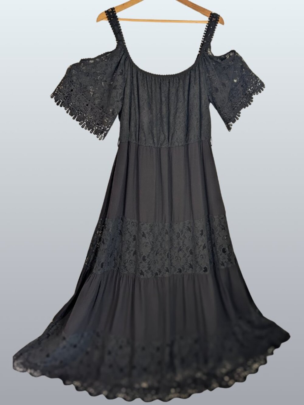 Whimsigoth Lace Tiered Maxi Dress Black XL Dark Boho Gothic Romance EUC 🖤 - Picture 3 of 12
